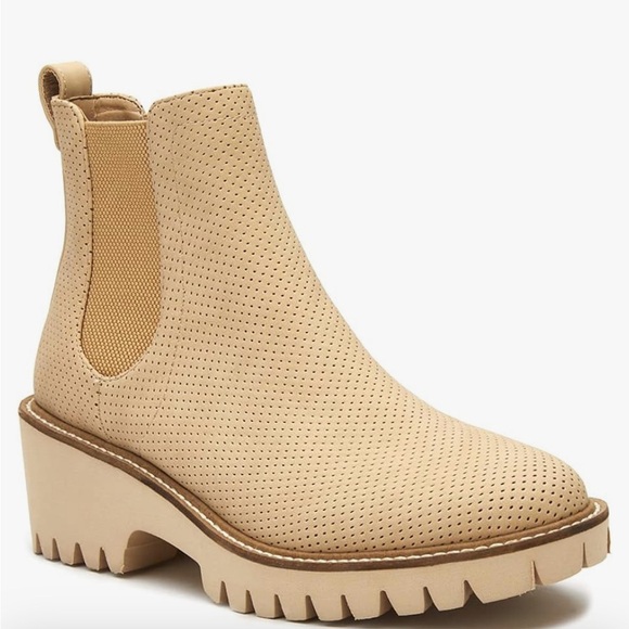 Coconuts by Matisse Shoes - Matisse Footwear Preston Chunky Chelsea Boot Color: Natural Size:8M